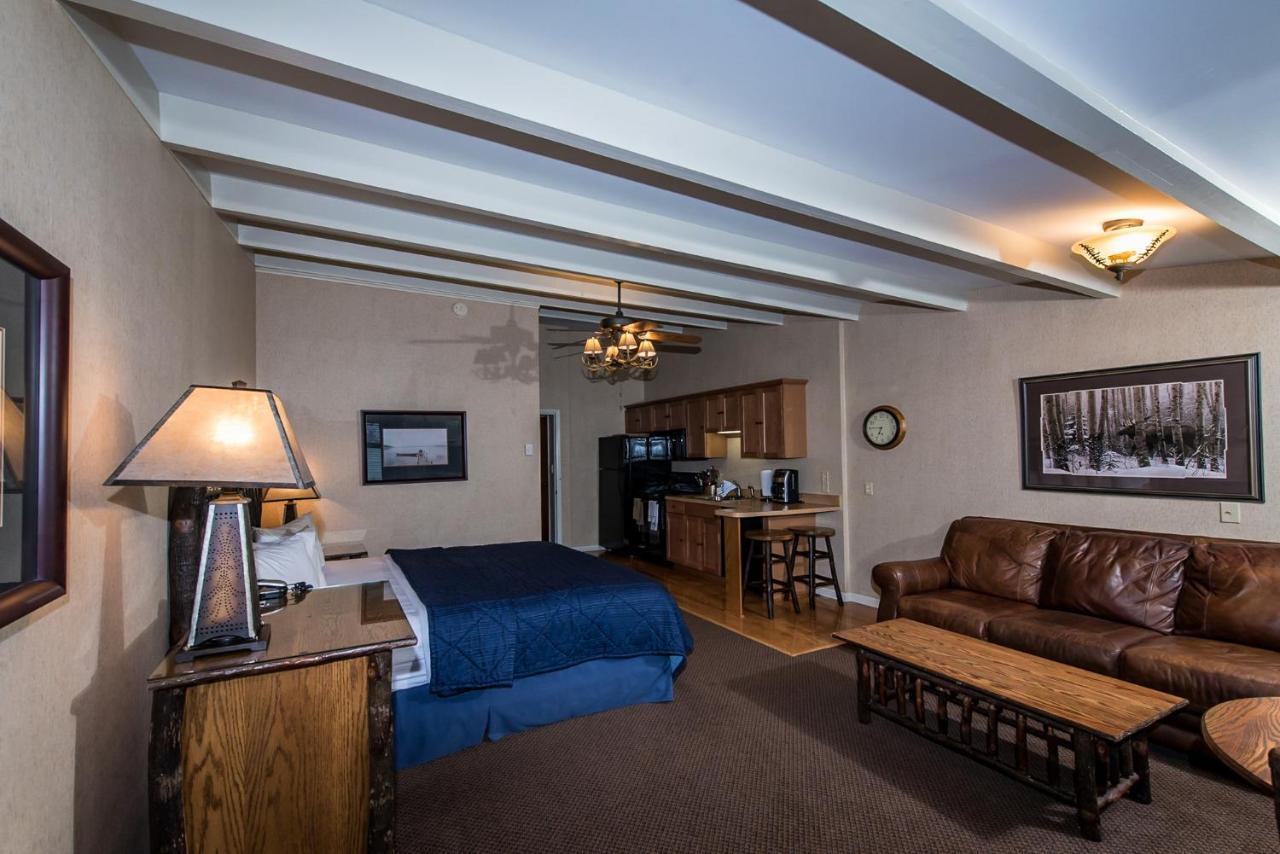 Windjammer Lodge Огденсбург Экстерьер фото